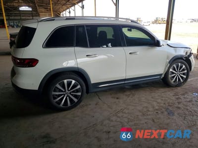 Trzecie zdjęcie samochodu z tyłu: 2021 MERCEDES-BENZ GLB 250 VIN:W1N4M4GB7MW146914 - miniatura