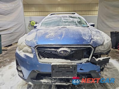 Piąte zdjęcie samochodu w środku: 2017 SUBARU CROSSTREK PREMIUM VIN:JF2GPABC0HH264065 - miniatura