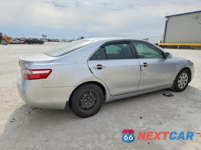 Trzecie zdjęcie samochodu z tyłu: 2007 TOYOTA CAMRY LE V6 VIN:JTNBK46K173026811 - miniatura