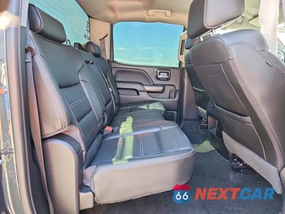 Zdjęcie 10 z 12 samochodu: 2018 GMC SIERRA K2500 DENALI VIN:1GT12UEY2JF109434 - miniatura