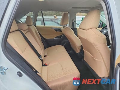 Zdjęcie 11 z 12 samochodu: 2025 TOYOTA RAV4 XLE VIN:2T3P1RFV6SW597804 - miniatura