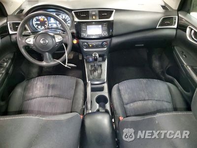 Zdjęcie 8 z 13 samochodu: 2017 NISSAN SENTRA S VIN:3N1AB7AP9HY319453 - miniatura