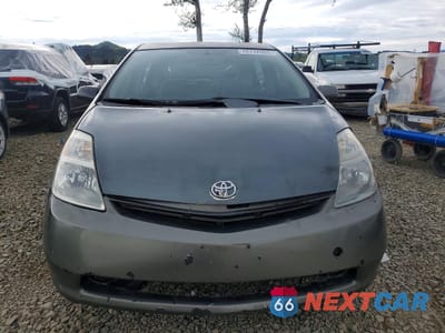 Piąte zdjęcie samochodu w środku: 2005 TOYOTA PRIUS BASE VIN:JTDKB20U053017310 - miniatura