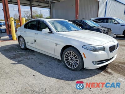 Czwarte zdjęcie samochodu z boku: 2011 BMW 535 XI VIN:WBAFU7C5XBC871923 - miniatura