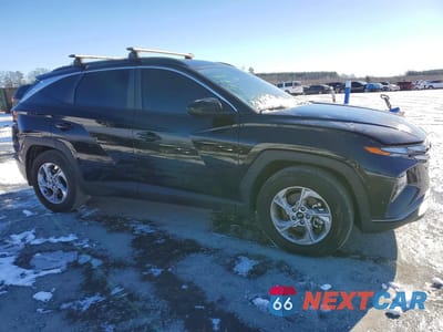 Czwarte zdjęcie samochodu z boku: 2024 HYUNDAI TUCSON SEL VIN:5NMJB3DE5RH379788 - miniatura