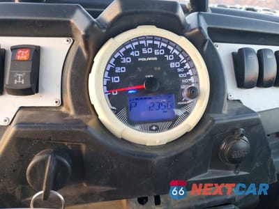 Zdjęcie 8 z 11 samochodu: 2015 POLARIS RZR XP 100 UTILITY VEHICLE VIN:4XAVDE992FB961437 - miniatura