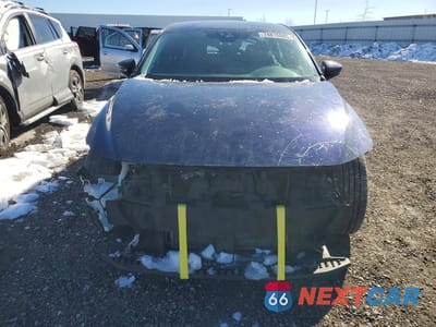 Piąte zdjęcie samochodu w środku: 2019 MAZDA 3 PREFERRED PLUS VIN:JM1BPACL7K1106930 - miniatura