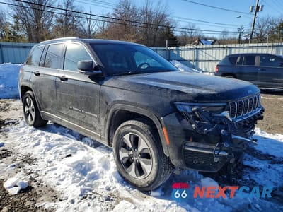 Czwarte zdjęcie samochodu z boku: 2022 JEEP GRAND CHEROKEE LIMITED 4XE VIN:1C4RJYB61N8748902 - miniatura