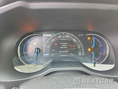 Zdjęcie 9 z 14 samochodu: 2025 TOYOTA RAV4 XLE PREMIUM VIN:JTMB6RFV7SD157230 - miniatura