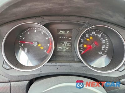 Zdjęcie 9 z 12 samochodu: 2016 VOLKSWAGEN JETTA S VIN:3VW267AJ1GM381398 - miniatura