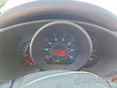 Zdjęcie 9 z 11 samochodu: 2016 KIA SOUL VIN:KNDJN2A2XG7873922 - miniatura