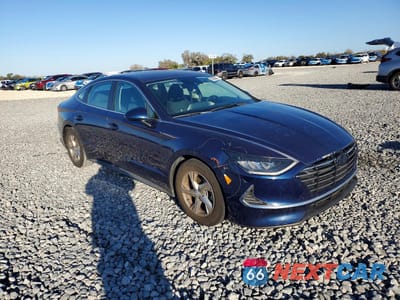 Czwarte zdjęcie samochodu z boku: 2021 HYUNDAI SONATA SE VIN:5NPEG4JA4MH074658 - miniatura