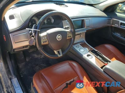Zdjęcie 8 z 12 samochodu: 2010 JAGUAR XF PREMIUM VIN:SAJWA0GB7ALR73604 - miniatura