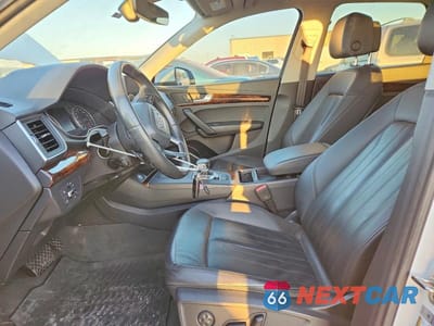 Zdjęcie 7 z 11 samochodu: 2018 AUDI Q5 PREMIUM VIN:WA1ANAFYXJ2101720 - miniatura