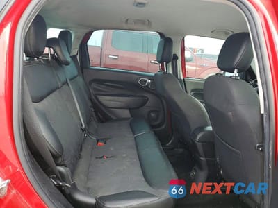 Zdjęcie 11 z 14 samochodu: 2019 FIAT 500 POP VIN:ZFBNFAAH0KZ042183 - miniatura