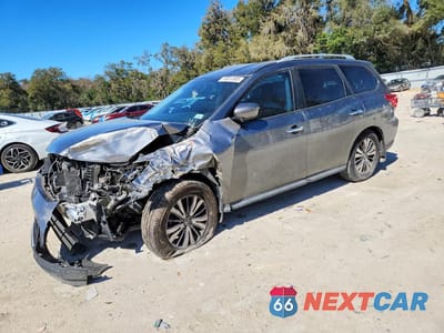 2017 NISSAN PATHFINDER SV 5N1DR2MN7HC647879 - główne zdjęcie licytacji z USA - miniatura