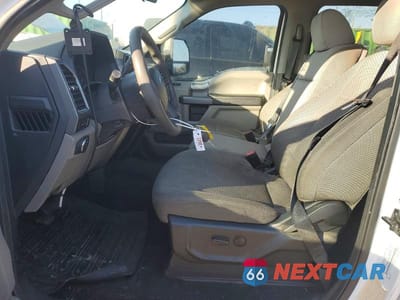 Zdjęcie 7 z 11 samochodu: 2022 FORD F350 SUPER DUTY VIN:1FT8W3AT1NEE28617 - miniatura