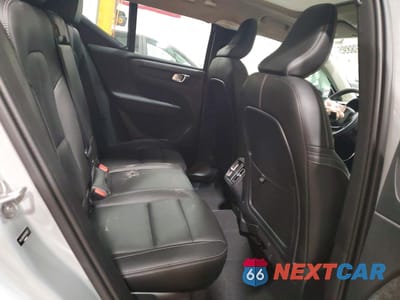 Zdjęcie 11 z 15 samochodu: 2024 VOLVO XC40 ULTIMATE VIN:YV4L12UF4R2314673 - miniatura