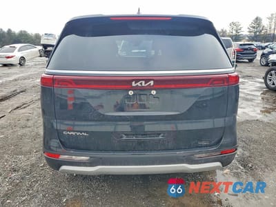 Zdjęcie 6 z 13 samochodu: 2023 KIA CARNIVAL LX VIN:KNDNB4H35P6248760 - miniatura
