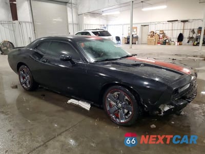 Czwarte zdjęcie samochodu z boku: 2014 DODGE CHALLENGER SXT VIN:2C3CDYAG9EH274297 - miniatura