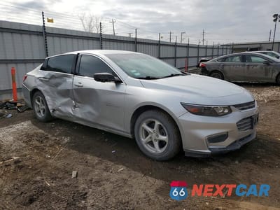 Czwarte zdjęcie samochodu z boku: 2016 CHEVROLET MALIBU LS VIN:1G1ZB5ST1GF176397 - miniatura