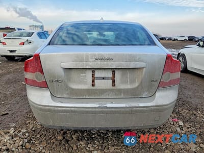Zdjęcie 6 z 11 samochodu: 2006 VOLVO S40 2.4I VIN:YV1MS382262166790 - miniatura