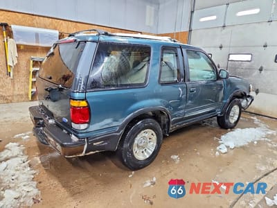 Trzecie zdjęcie samochodu z tyłu: 1996 FORD EXPLORER VIN:1FMCU24X1TUD59533 - miniatura