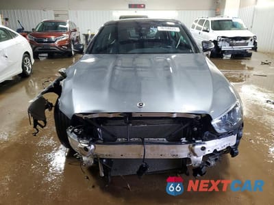 Piąte zdjęcie samochodu w środku: 2023 MERCEDES-BENZ E 350 4MATIC VIN:W1KZF8EB6PB187876 - miniatura