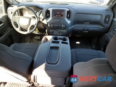 Zdjęcie 8 z 12 samochodu: 2021 CHEVROLET SILVERADO K2500 CUSTOM VIN:1GC4YME72MF248258 - miniatura