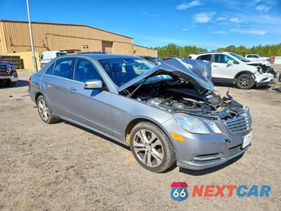 Czwarte zdjęcie samochodu z boku: 2011 MERCEDES-BENZ E 350 BLUETEC VIN:WDDHF2EB1BA334662 - miniatura