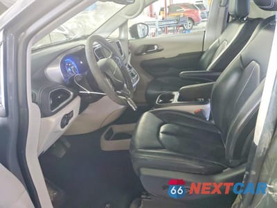 Zdjęcie 7 z 12 samochodu: 2023 CHRYSLER PACIFICA TOURING L VIN:2C4RC3BG3PR614972 - miniatura