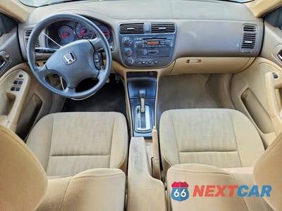 Zdjęcie 8 z 12 samochodu: 2004 HONDA CIVIC LX VIN:2HGES16514H554711 - miniatura