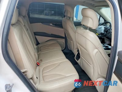 Zdjęcie 11 z 14 samochodu: 2019 LINCOLN NAUTILUS SELECT VIN:2LMPJ8K91KBL62362 - miniatura