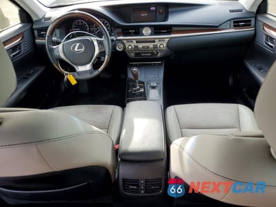 Zdjęcie 8 z 12 samochodu: 2014 LEXUS ES VIN:JTHBK1GG6E2141595 - miniatura