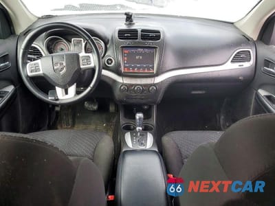 Zdjęcie 8 z 13 samochodu: 2019 DODGE JOURNEY SXT VIN:3C4PDDCG1KT728273 - miniatura