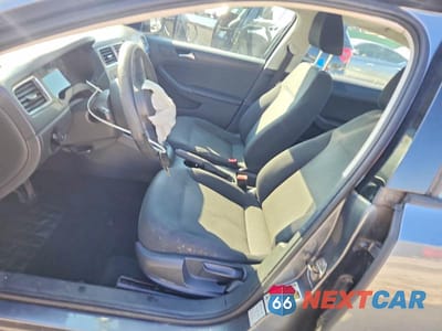 Zdjęcie 7 z 13 samochodu: 2013 VOLKSWAGEN JETTA BASE VIN:3VW2K7AJ4DM205646 - miniatura