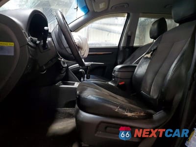 Zdjęcie 7 z 13 samochodu: 2012 HYUNDAI SANTA FE SE VIN:5XYZHDAGXCG120678 - miniatura