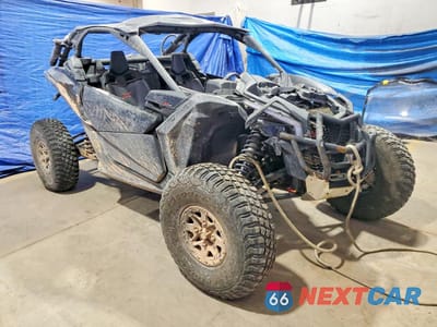 2018 CAN-AM MAVERICK X3 X RS TURBO R 3JBVXAW44JK004518 - główne zdjęcie licytacji z USA - miniatura