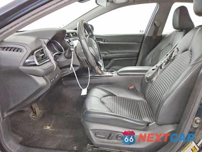 Zdjęcie 7 z 13 samochodu: 2020 TOYOTA CAMRY HYBRID SE VIN:4T1G31AK3LU016262 - miniatura
