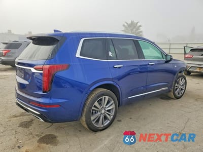 Trzecie zdjęcie samochodu z tyłu: 2025 CADILLAC XT6 PREMIUM LUXURY VIN:1GYKPDRS3SZ102501 - miniatura
