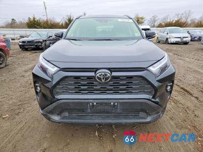 Piąte zdjęcie samochodu w środku: 2025 TOYOTA RAV4 XLE PREMIUM VIN:JTMB6RFV7SD157230 - miniatura