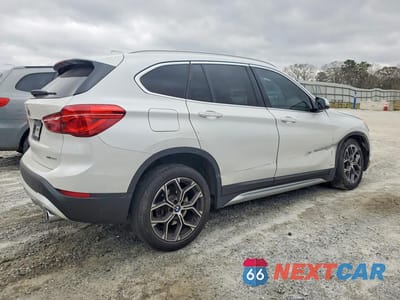 Trzecie zdjęcie samochodu z tyłu: 2021 BMW X1 SDRIVE28I VIN:WBXJG7C03M5S92355 - miniatura