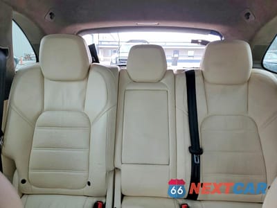 Zdjęcie 10 z 13 samochodu: 2011 PORSCHE CAYENNE TURBO VIN:WP1AC2A29BLA84326 - miniatura