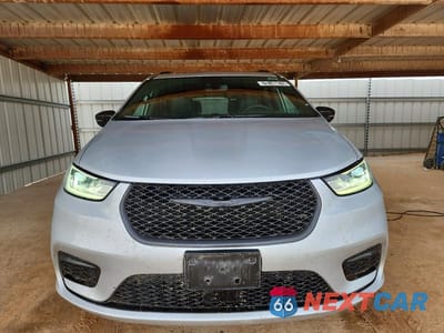Piąte zdjęcie samochodu w środku: 2023 CHRYSLER PACIFICA LIMITED VIN:2C4RC3GG0PR589912 - miniatura