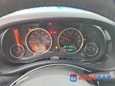 Zdjęcie 9 z 11 samochodu: 2015 JEEP WRANGLER UNLIMITED SPORT VIN:1C4BJWDG2FL635115 - miniatura