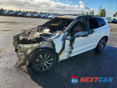 2025 VOLVO XC60 CORE YV4M12RJ1S1044878 - główne zdjęcie licytacji z USA - miniatura