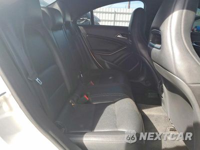 Zdjęcie 10 z 11 samochodu: 2014 MERCEDES-BENZ CLA 250 VIN:WDDSJ4EB7EN032791 - miniatura
