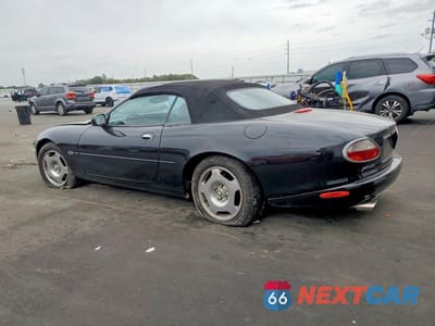 Drugie zdjęcie samochodu z przodu: 1999 JAGUAR XK8 VIN:SAJGX2041XC035598 - miniatura