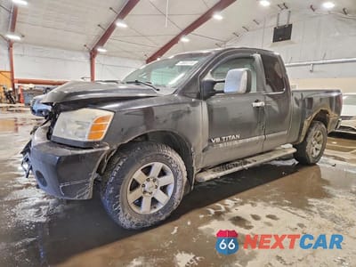 2005 NISSAN TITAN XE 1N6AA06B15N505692 - główne zdjęcie licytacji z USA - miniatura