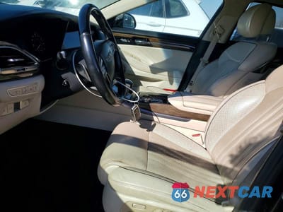 Zdjęcie 7 z 11 samochodu: 2017 GENESIS G90 5.0 ULTIMATE VIN:KMHG54JH0HU020440 - miniatura